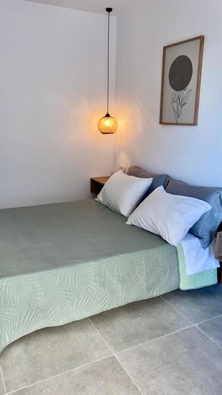 Harmonia Guest House 2 Himare Ruang foto